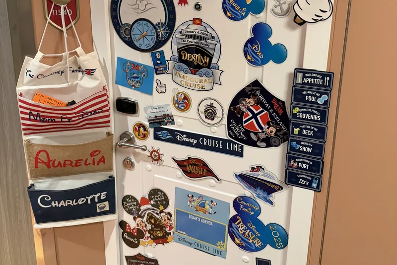 Fish extender pockets beside a decorated cruise door